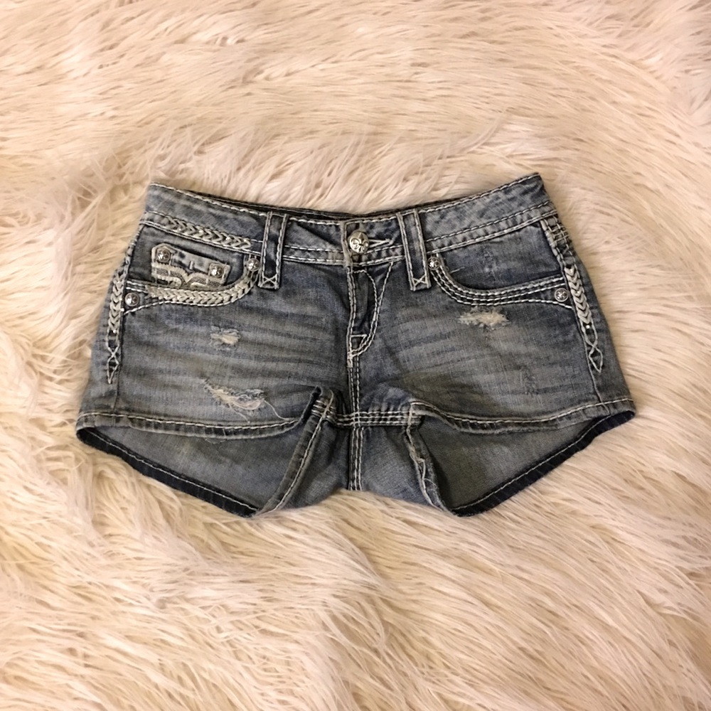 Rock Revival Demin Shorts (Size: 26)